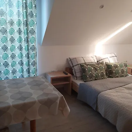 Dworek Leba I Domki Ranczo Itrich Exterior photo